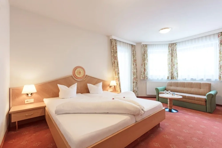 Superior Double room with balcony
