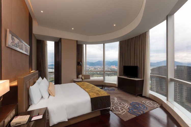 Deluxe Double Suite