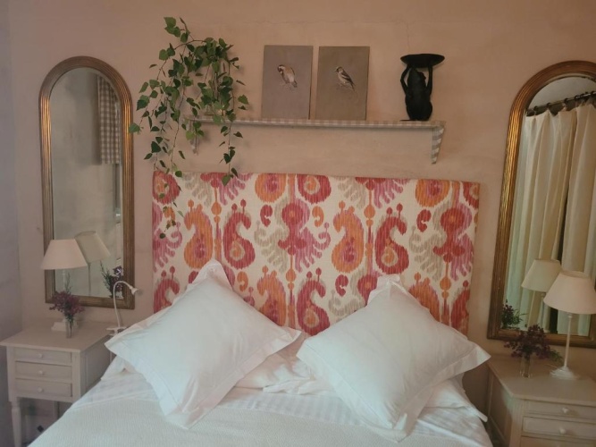 2 Bedrooms Villa