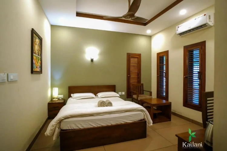 Deluxe Double room with balcony and with sea view