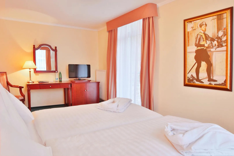 Villa Regent