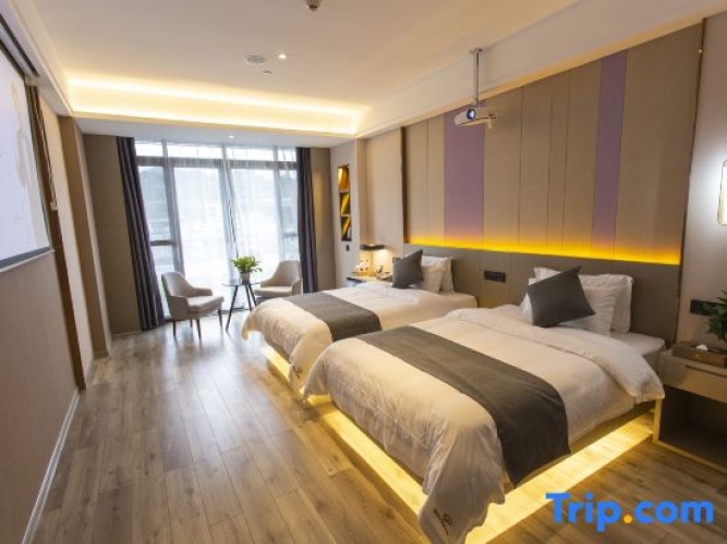 Premier Double room with mountain view