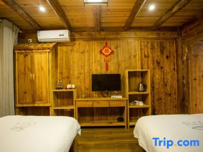 Family Suite with balcony and with river view