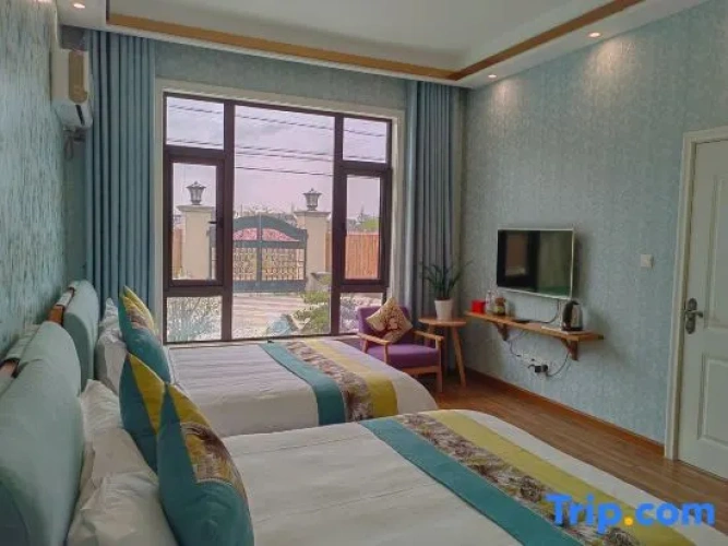 Standard room with garden view