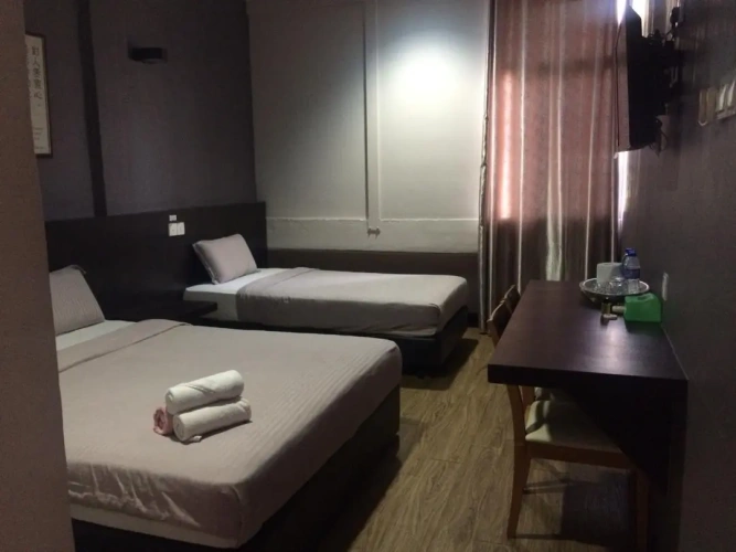 Standard Double room with city view