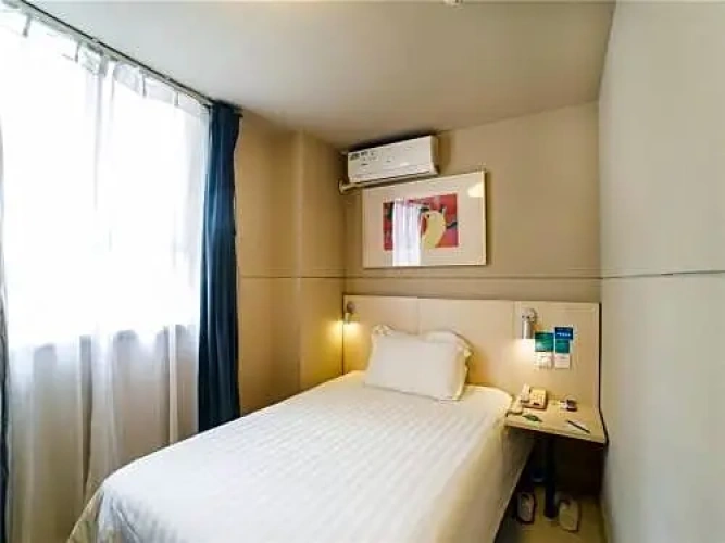 Standard Single room with view