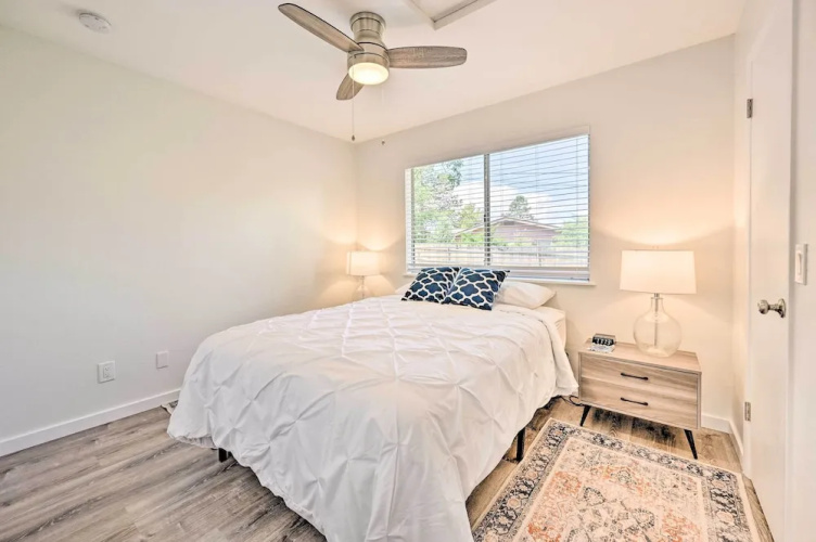 Quaint Sedona Cottage w/ Backyard + Views!