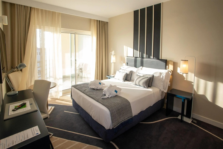 Tryp Lisboa Caparica Mar by Wyndham