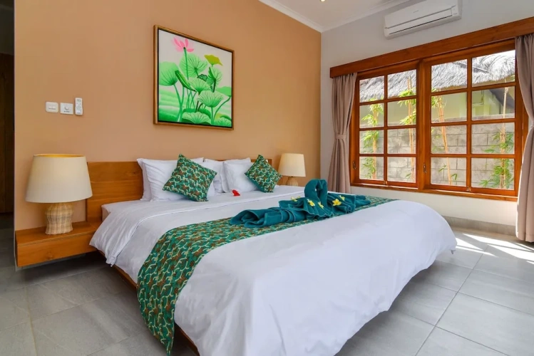 2 Bedrooms Villa beachfront