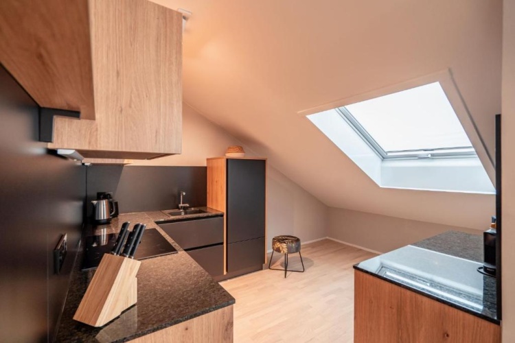 3 Bedrooms Apartment