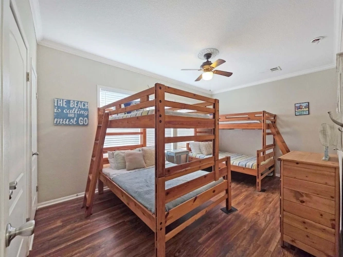 3 Bedrooms Cottage