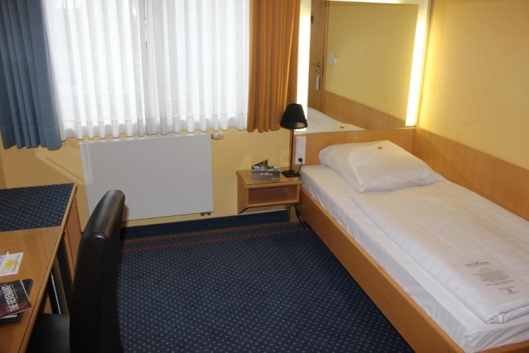 Comfort Double room with view