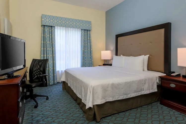 Accessible Double Suite