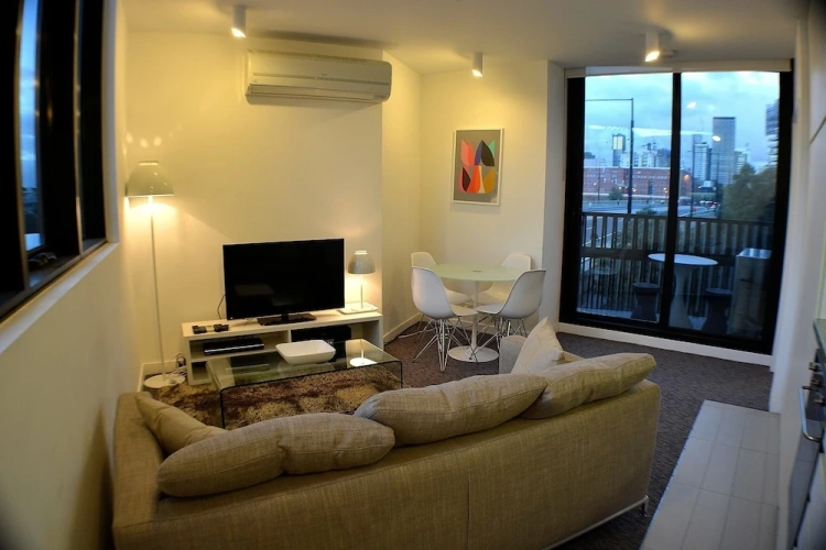 1 Bedroom Apartment with balcony and with city view