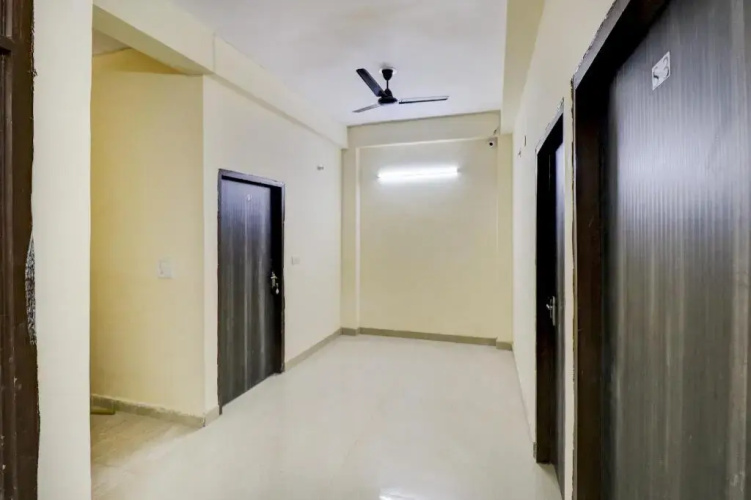 Vip Residency by OYO Rooms