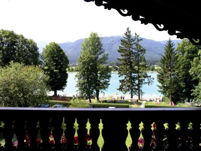 Deluxe Double room with balcony and with lake view