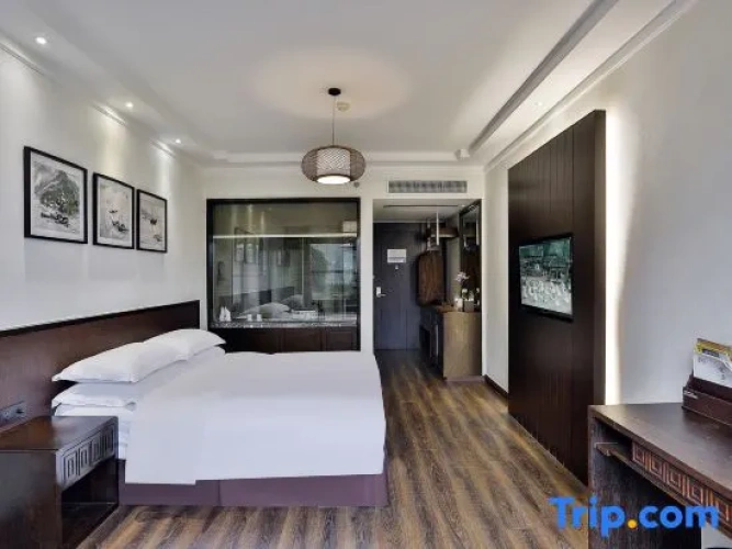 Standard Double room with river view