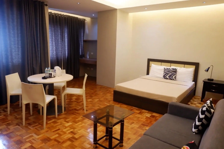 Penthouse Suite