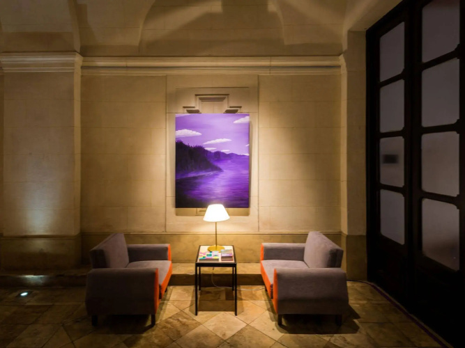 Sacha Mistol Art Hotel