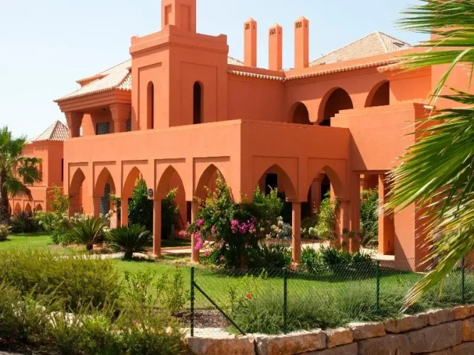 1 Bedroom Apartment with balcony