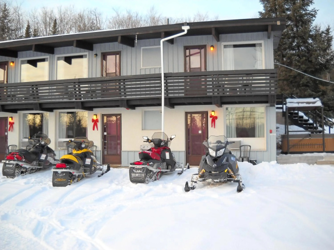 Lakeview Motel