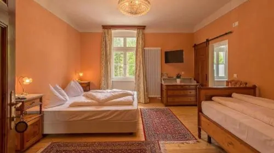Hotel Lago di Braies