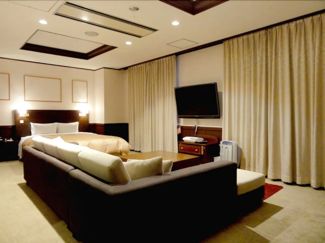 Urvest Hotel Ohmori