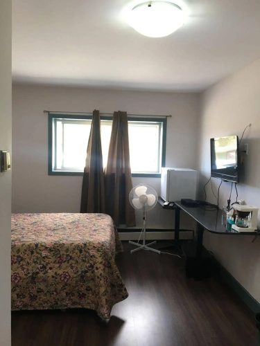 Kluane Park Inn