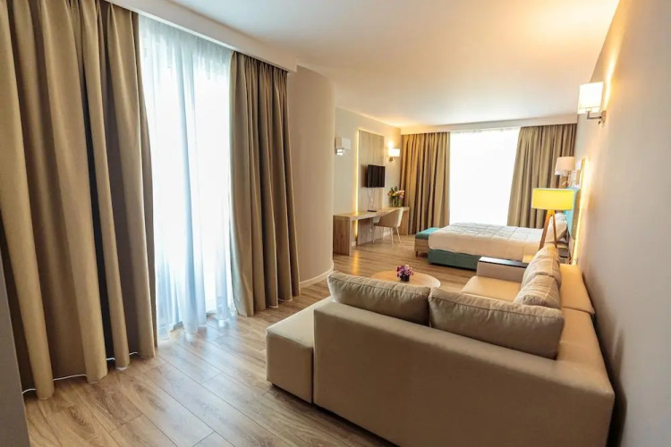 Hotel Regina Blue
