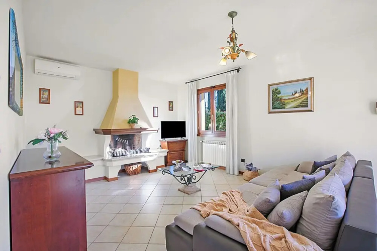 Comfortable House With Pool&lovely View