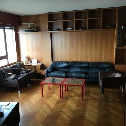 6 Bedrooms Bed in Dorm
