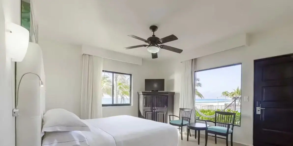 Standard Family room with ocean view