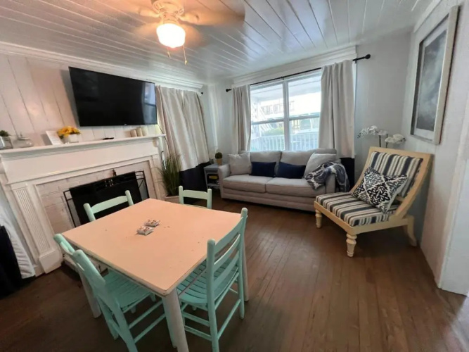 Mermaid Crossing Suite 2