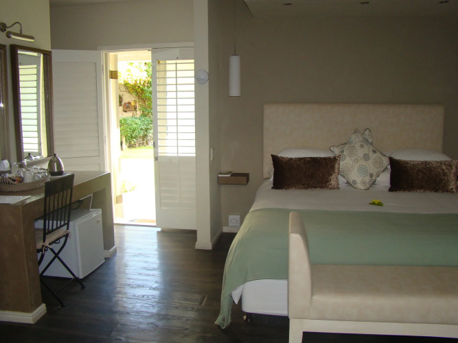 Hermanus Lodge on the Green