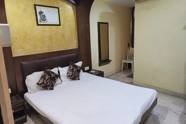 Premium room