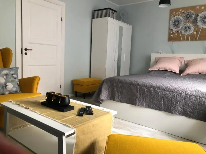 Niine apartment 12