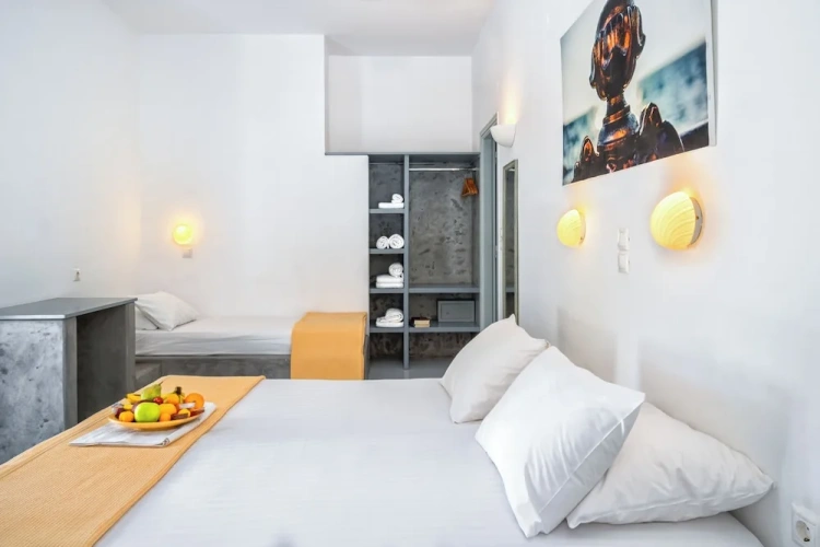 Economy Triple room