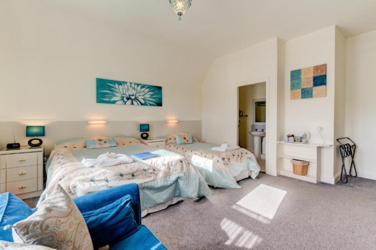 Standard Family room