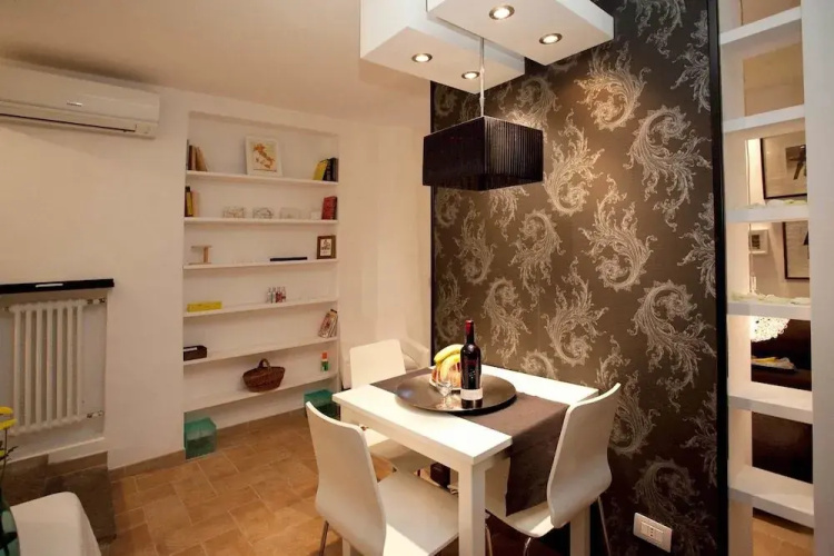 Colosseum Secret Apartment