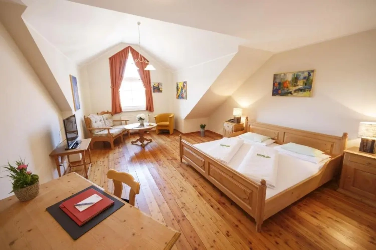 Standard Family room