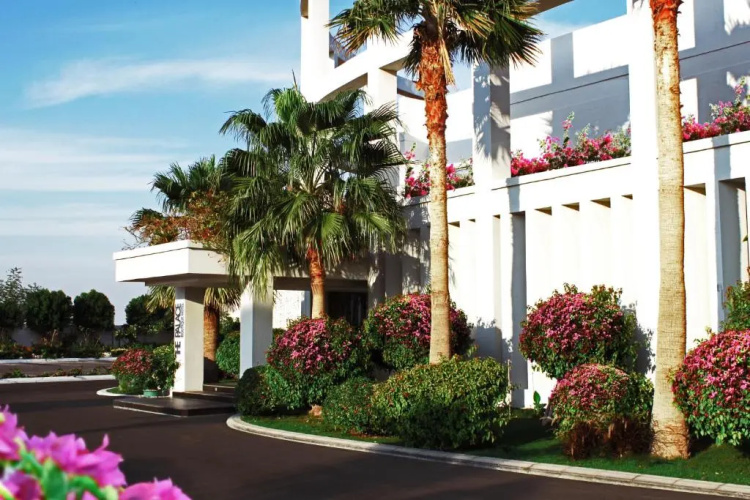 Palmyard Hotel