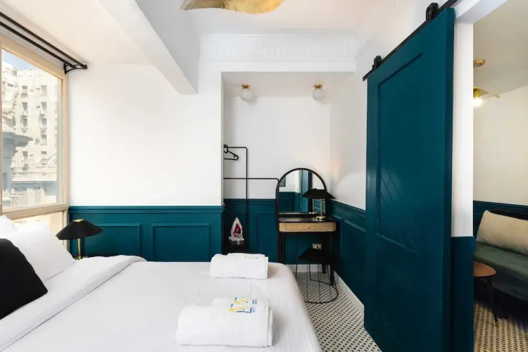 The Neat Nostalgic 2bdr Apt. @ Cairo's Downtown