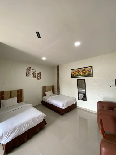 Abe Hotel & Convention