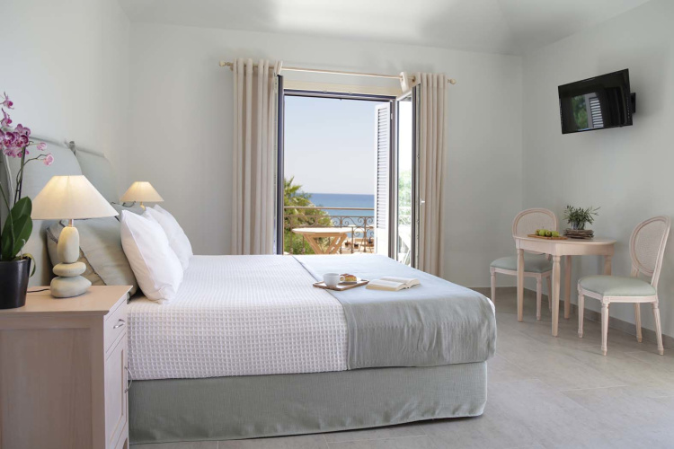 Costa Rossa -Adults Only