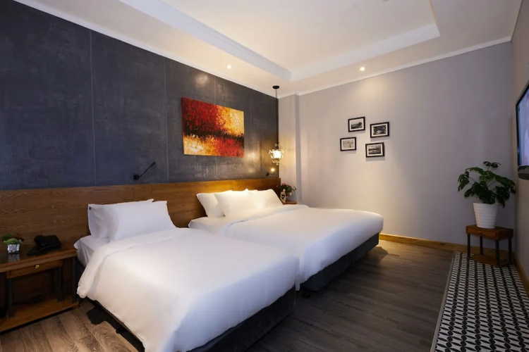 Hanoi Calido Hotel