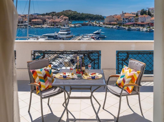 Deluxe Double room with sea view