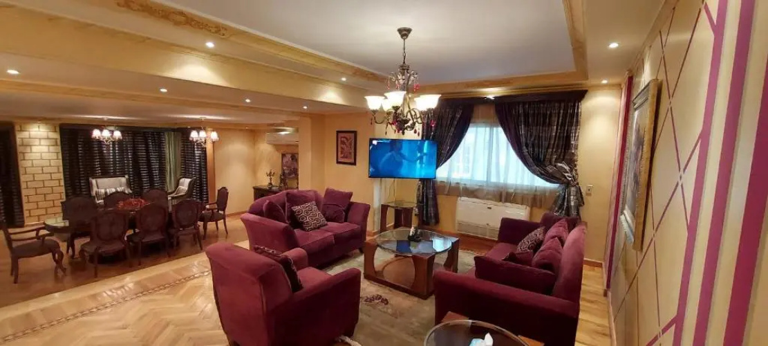 Nasr City Royal