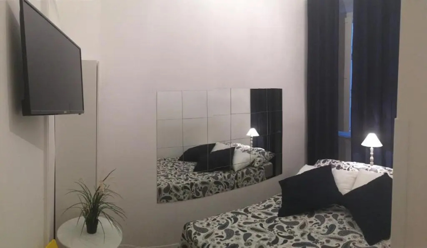 MiRhome Guest House