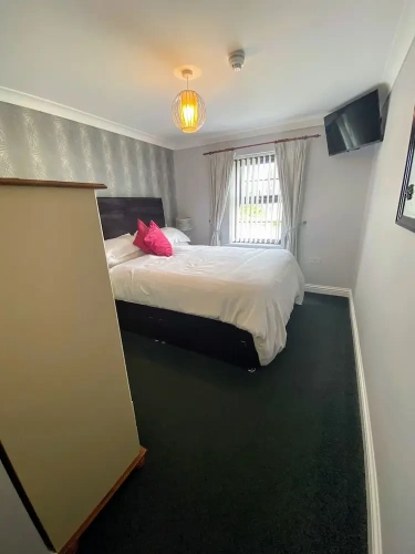 Standard Sextuple room