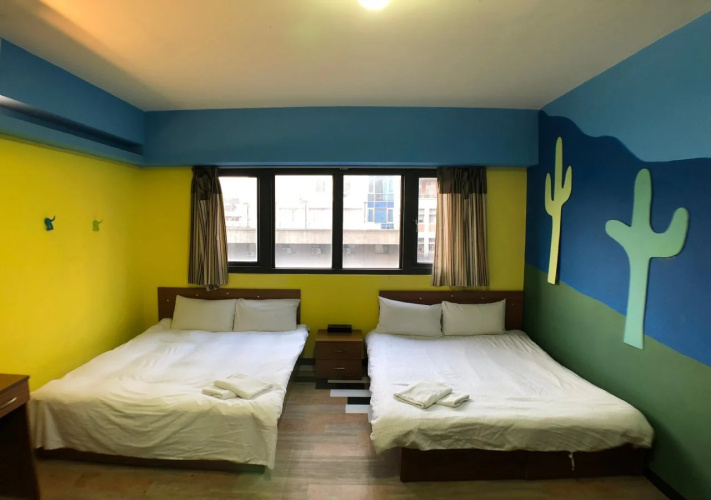 Taichung Calfhouse Hostel